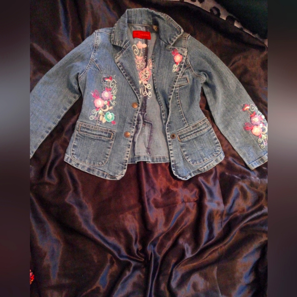 Girls jean jackets size 6 regular